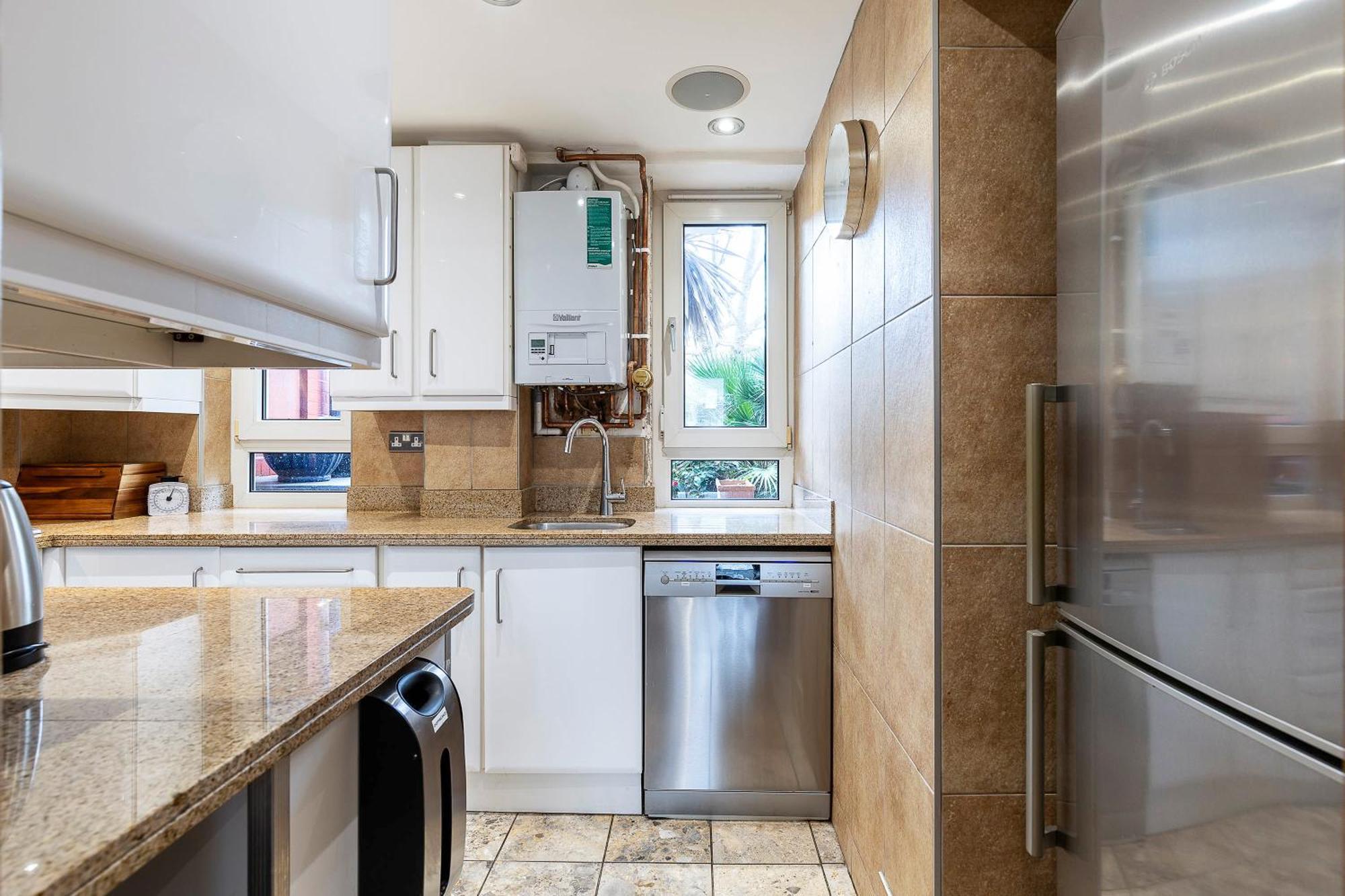 Tower Bridge 2Br Apartment For 6 With Terrace Londres Exterior foto