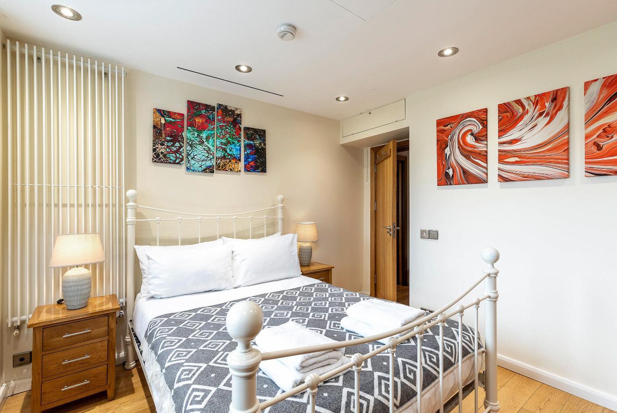 Tower Bridge 2Br Apartment For 6 With Terrace Londres Exterior foto